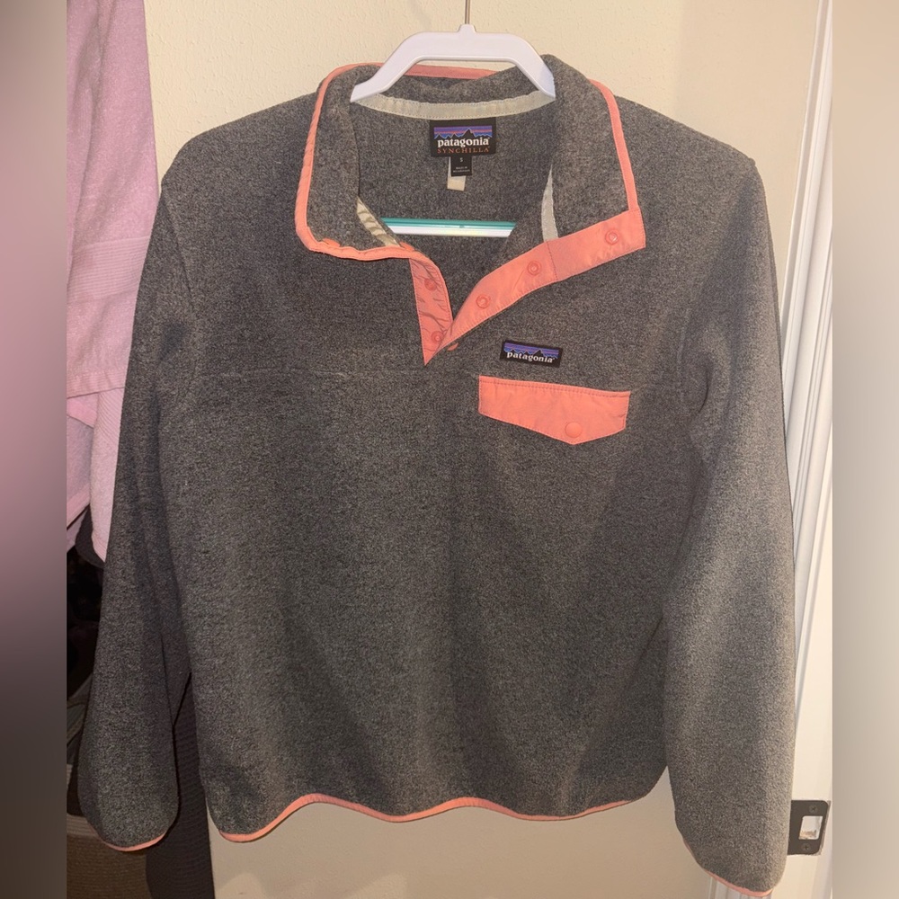 Patagonia Gray and Pink Sweatshirt with Stand-Up Collar